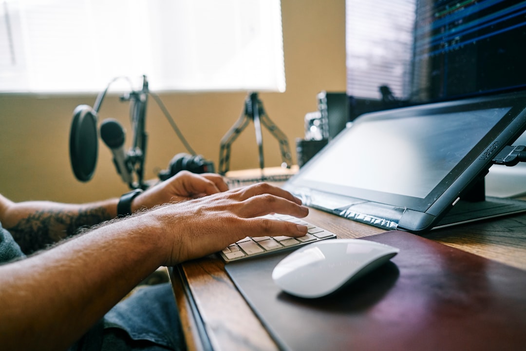 Microfone muito baixo no Windows 11: 6 causas e qual é a sua